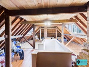 Loft Space - click for photo gallery